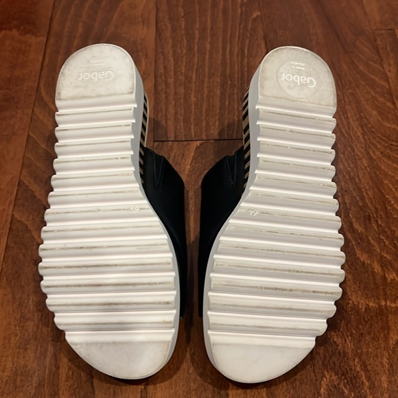 Gabor Women’s Striped Leather Black Slide - Picture 7 of 9